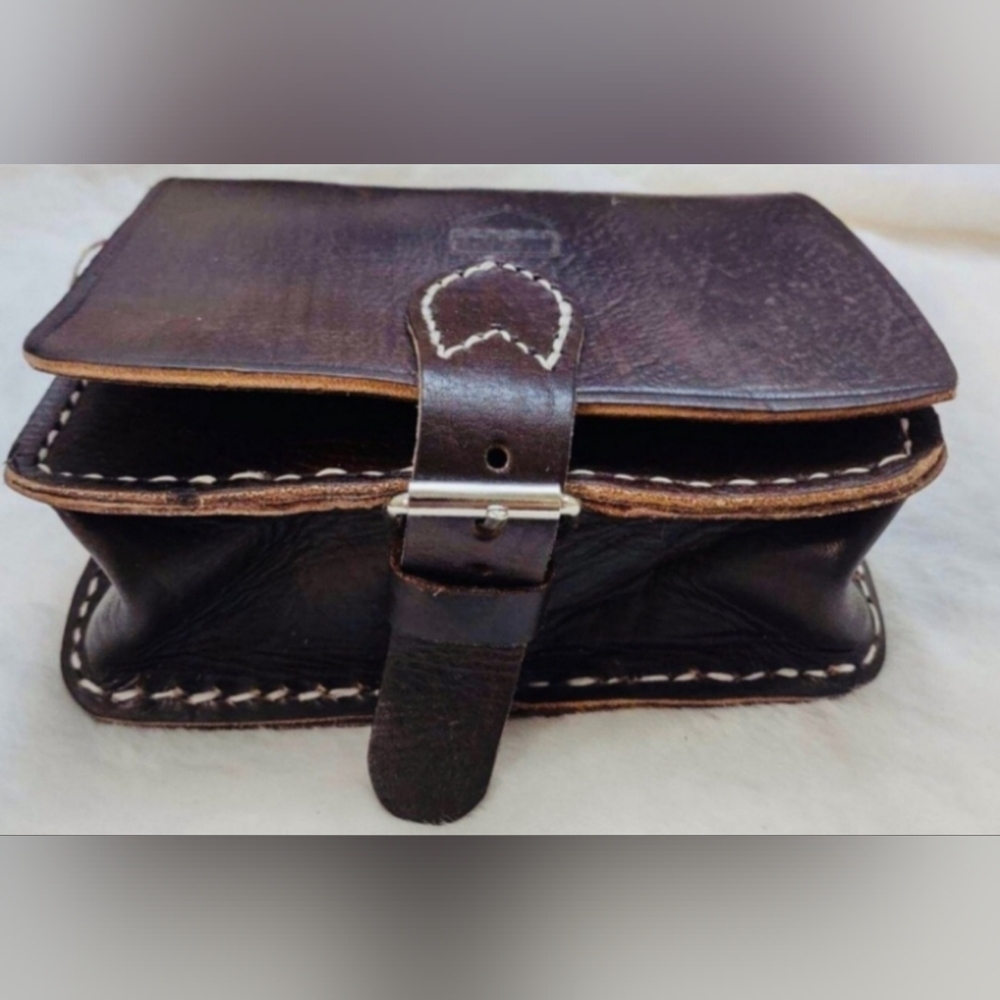 Women's Accessories NWT Morrocan Berber Leather Brown Saddle bag - Picture 6 of 13